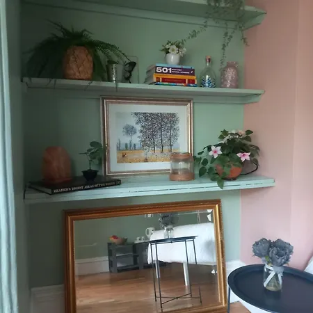Sunny House-3